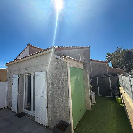 Διαμέρισμα South Side, Pool, Bbq And Air Conditioning